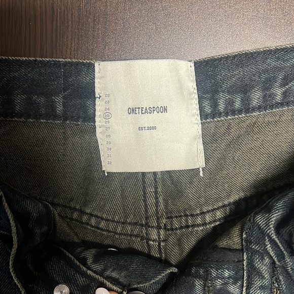 One Teaspoon - FOX BLACK BANDITS DENIM SHORT - Picture 3 of 4